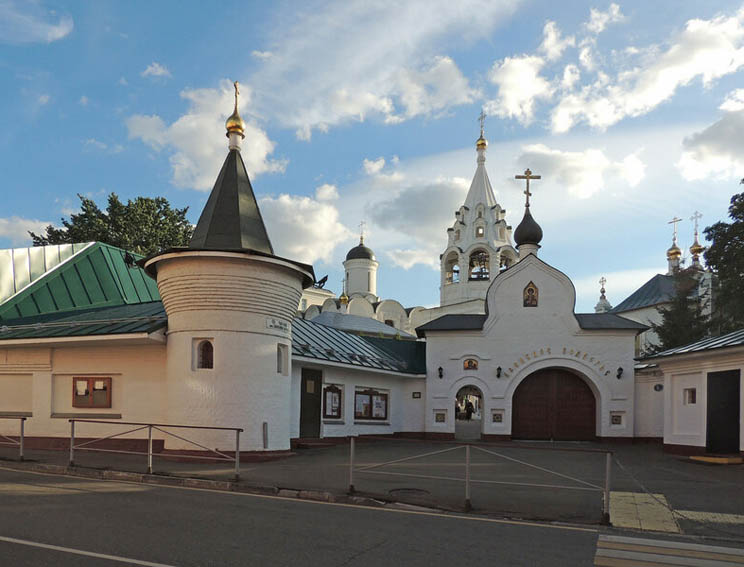 Афонское подворье в Москве – уникальный памятник архитектуры